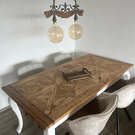 Annis Panoramablick Pool Sauna Tennis